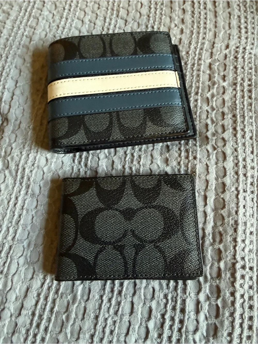 Coach Men's Bifold Wallet in Black, Navy and Cream Stripe